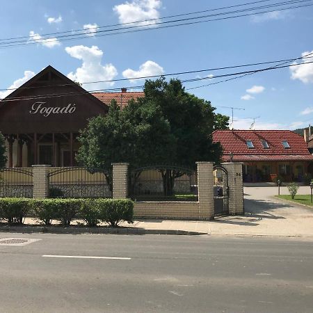 Szent Istvan Fogado Hotel Nagymaros Esterno foto
