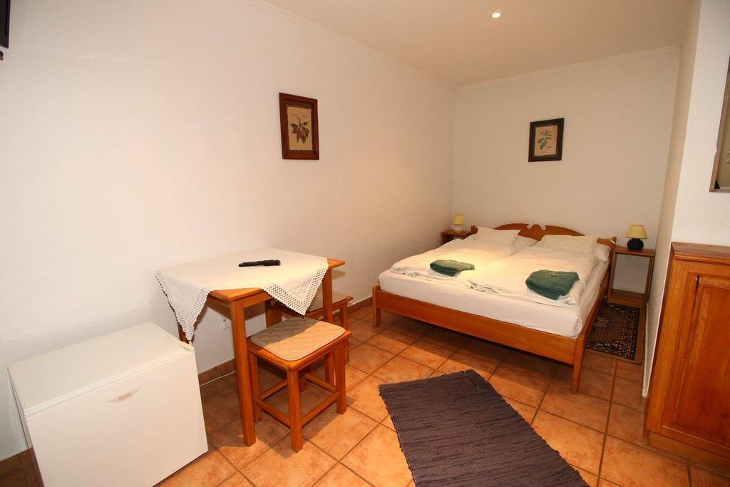 Szent Istvan Fogado Hotel Nagymaros Esterno foto